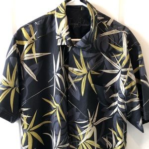 Tommy Bahama Men’s Shirt